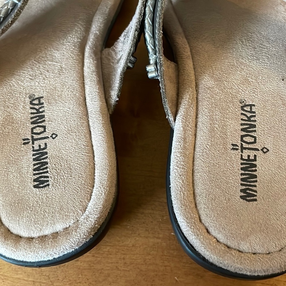 MINNETONKA Sandals Size 9 - Picture 10 of 11